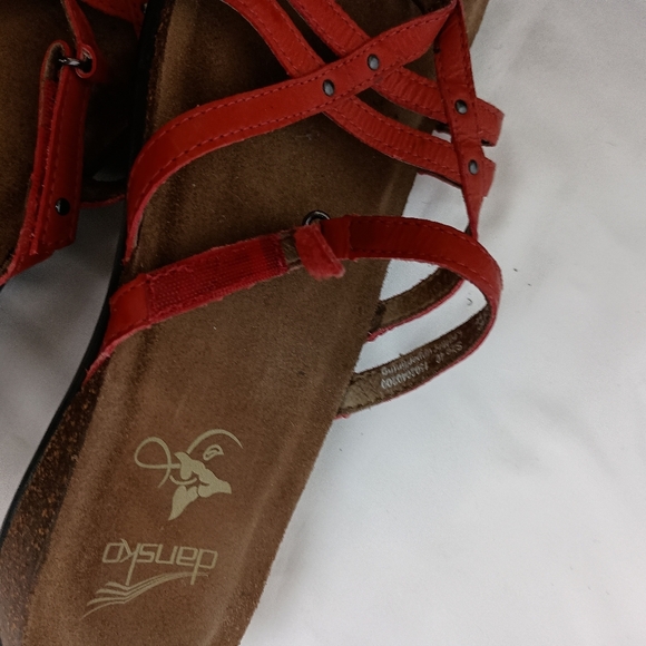 DANSKO Barbiecore Red and Brown Strappy Summer Spring Casual Sandals (#1,004) - Picture 7 of 7